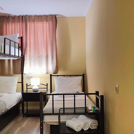 Light Hotel Тбілісі Екстер'єр фото