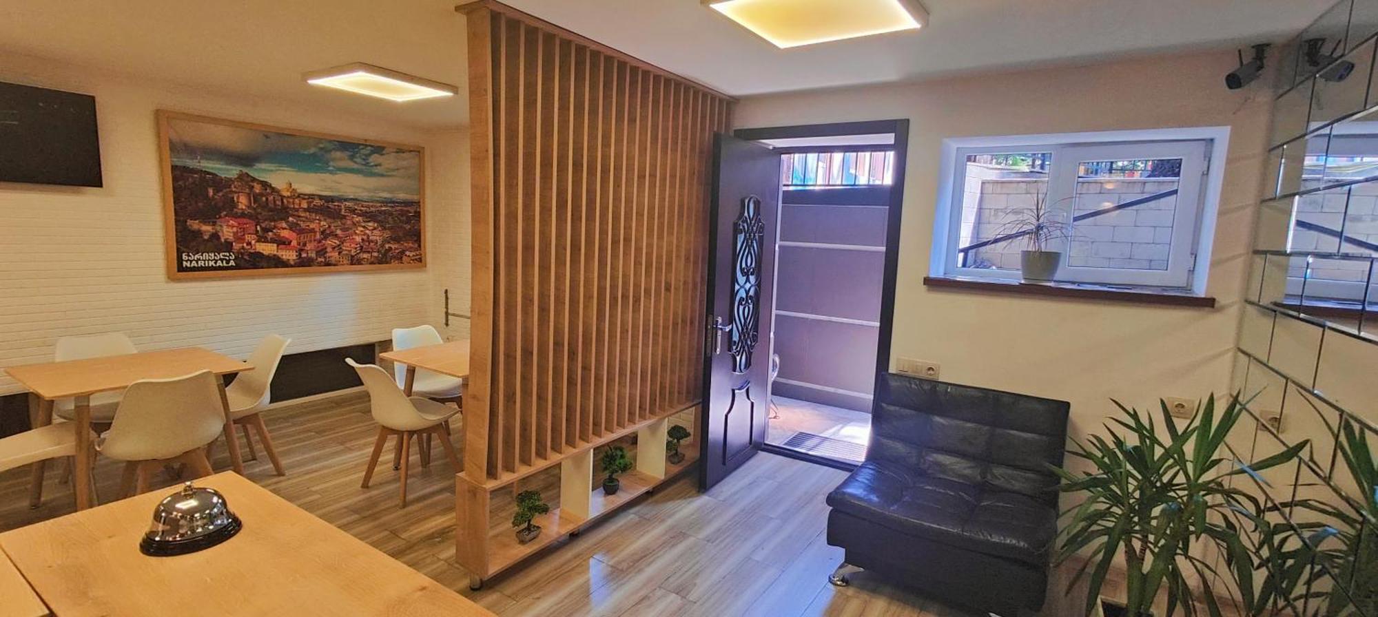 Light Hotel Тбілісі Екстер'єр фото