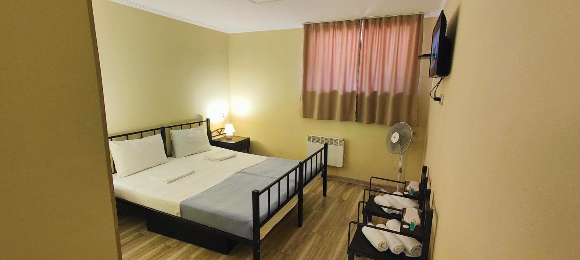 Light Hotel Тбілісі Екстер'єр фото