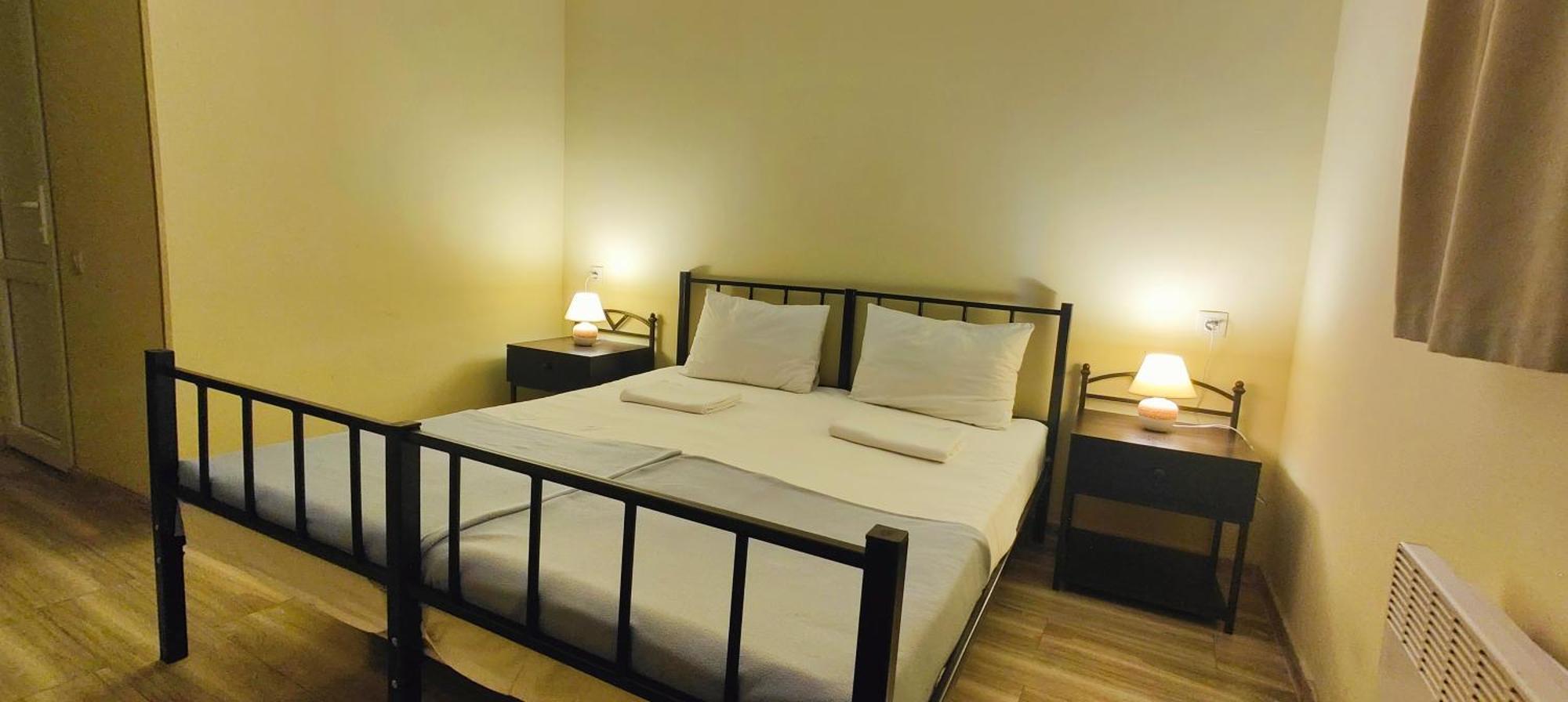 Light Hotel Тбілісі Екстер'єр фото