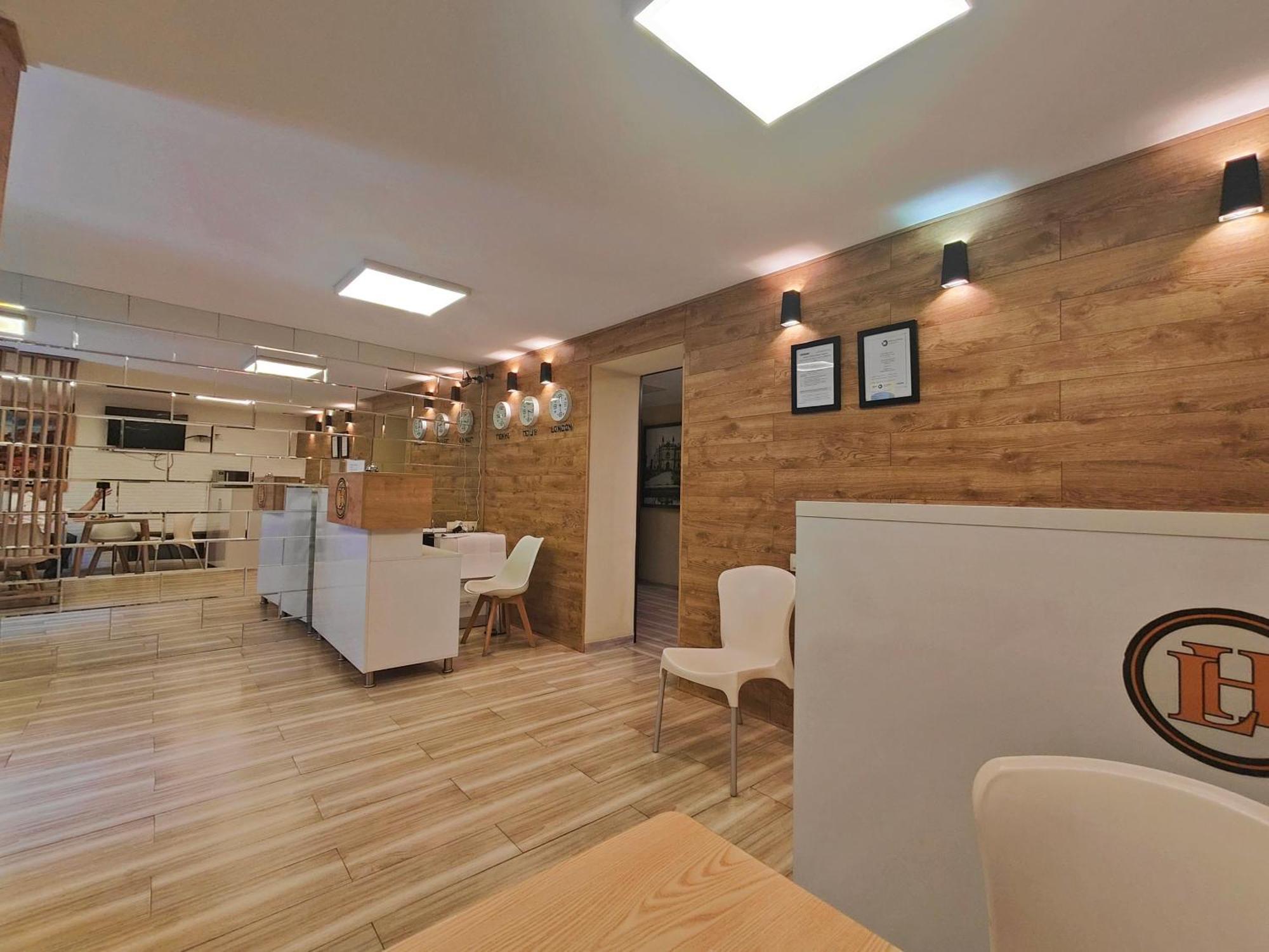 Light Hotel Тбілісі Екстер'єр фото